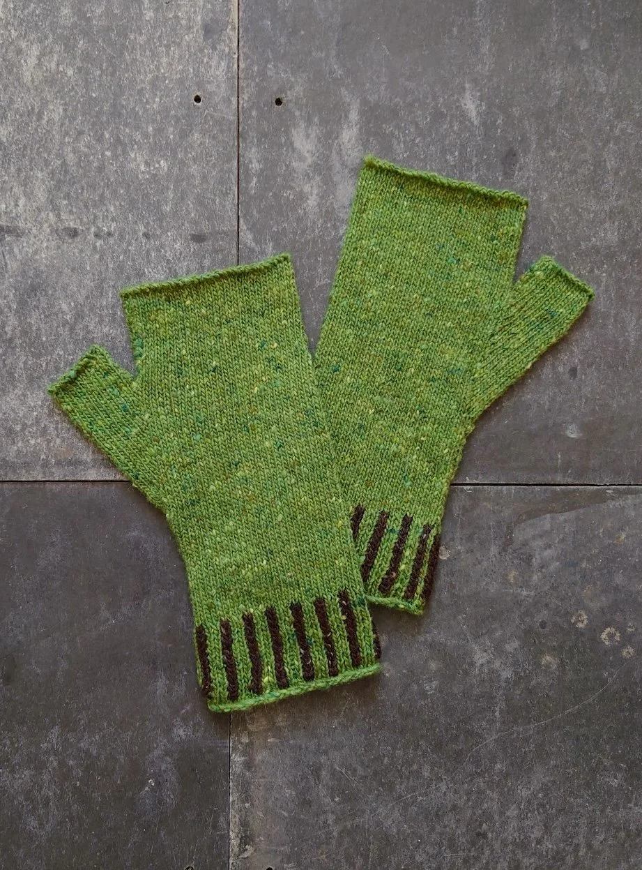 kate-jones-donegal-wool-mittens-leaf.JPG