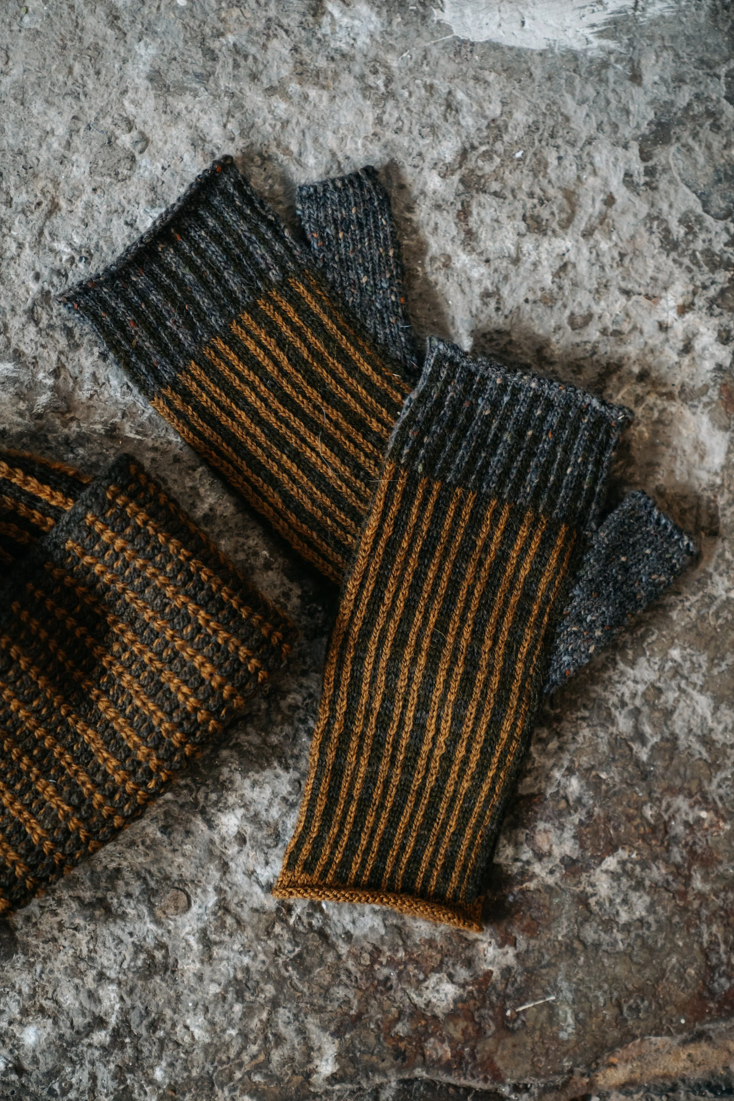 Kate_Jones-forager-gloves-mustard.jpg