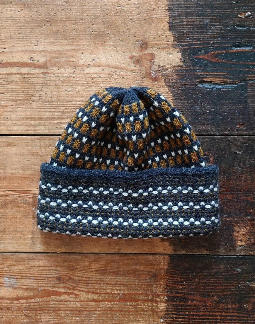 kate-jones-honeycomb-wool-hat-charcoal.JPG
