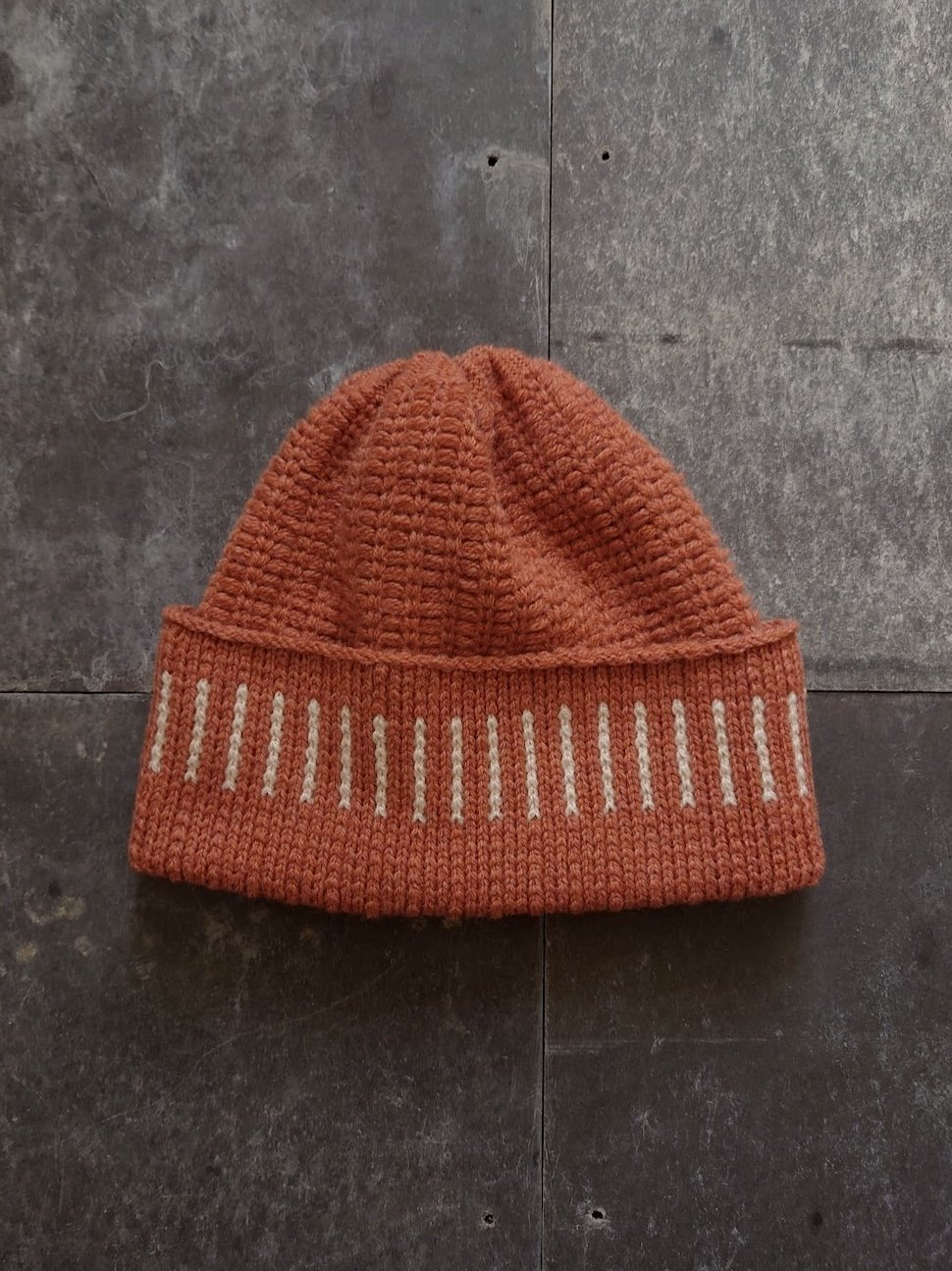 kate-jones-wool-graine-hat-iron-oxide.JPG