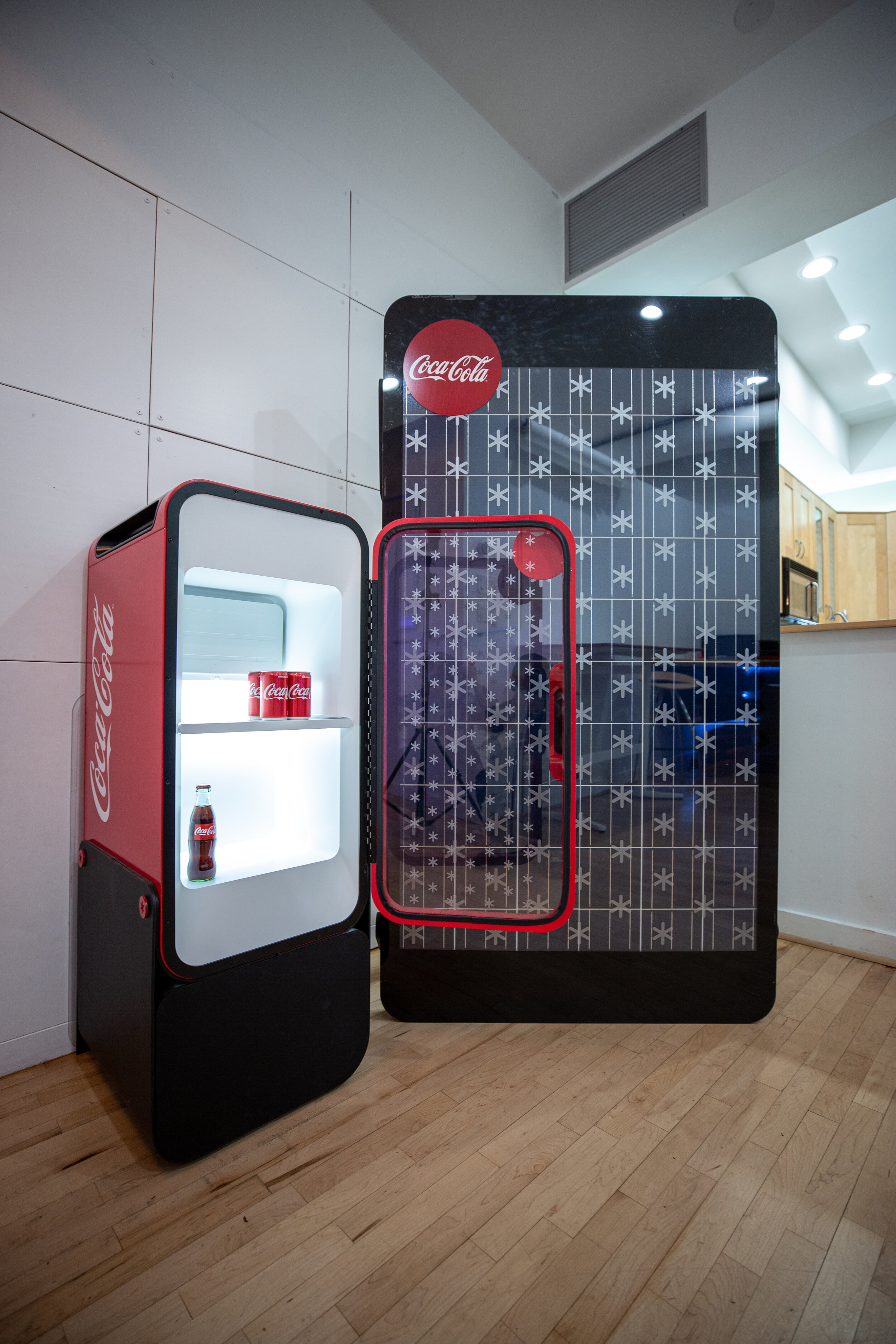 Solar Coca-Cola Cooler