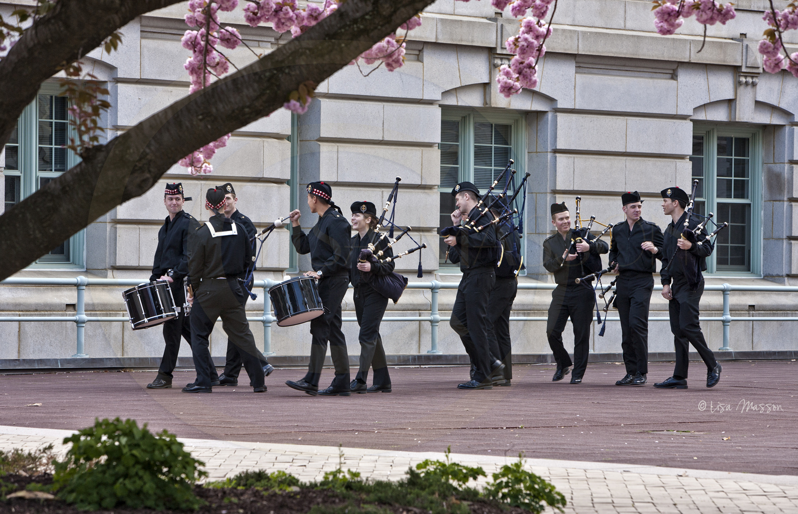 32 USNA Lunchtime Formation 8718©