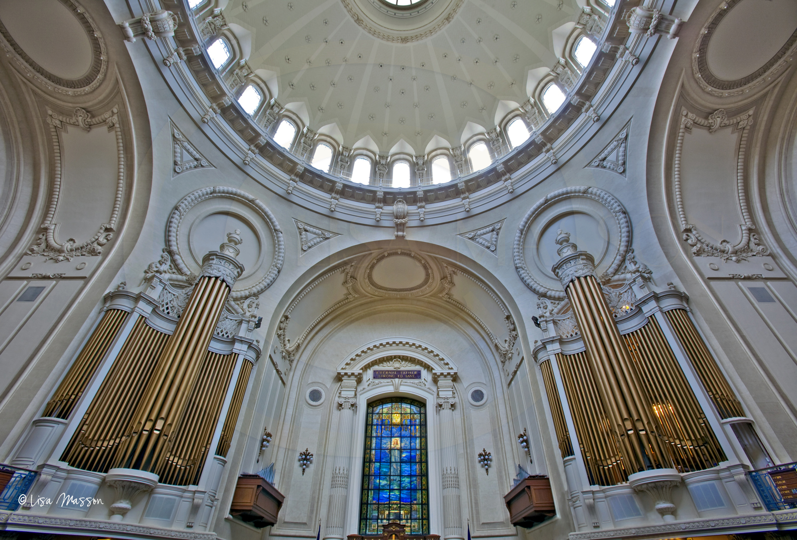 15 USNA Chapel Chancel Dome© 