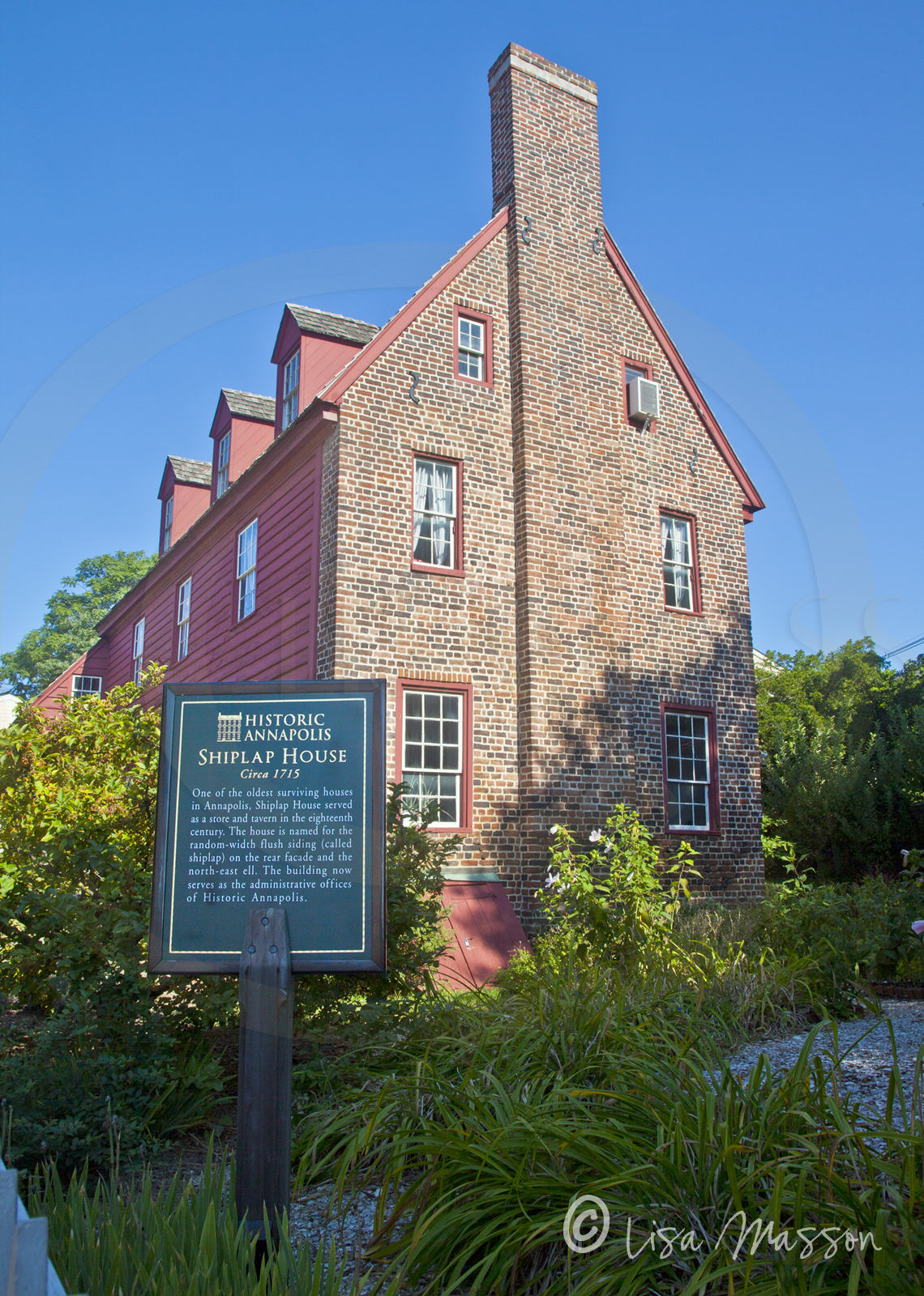 Shiplap House 5783.jpg