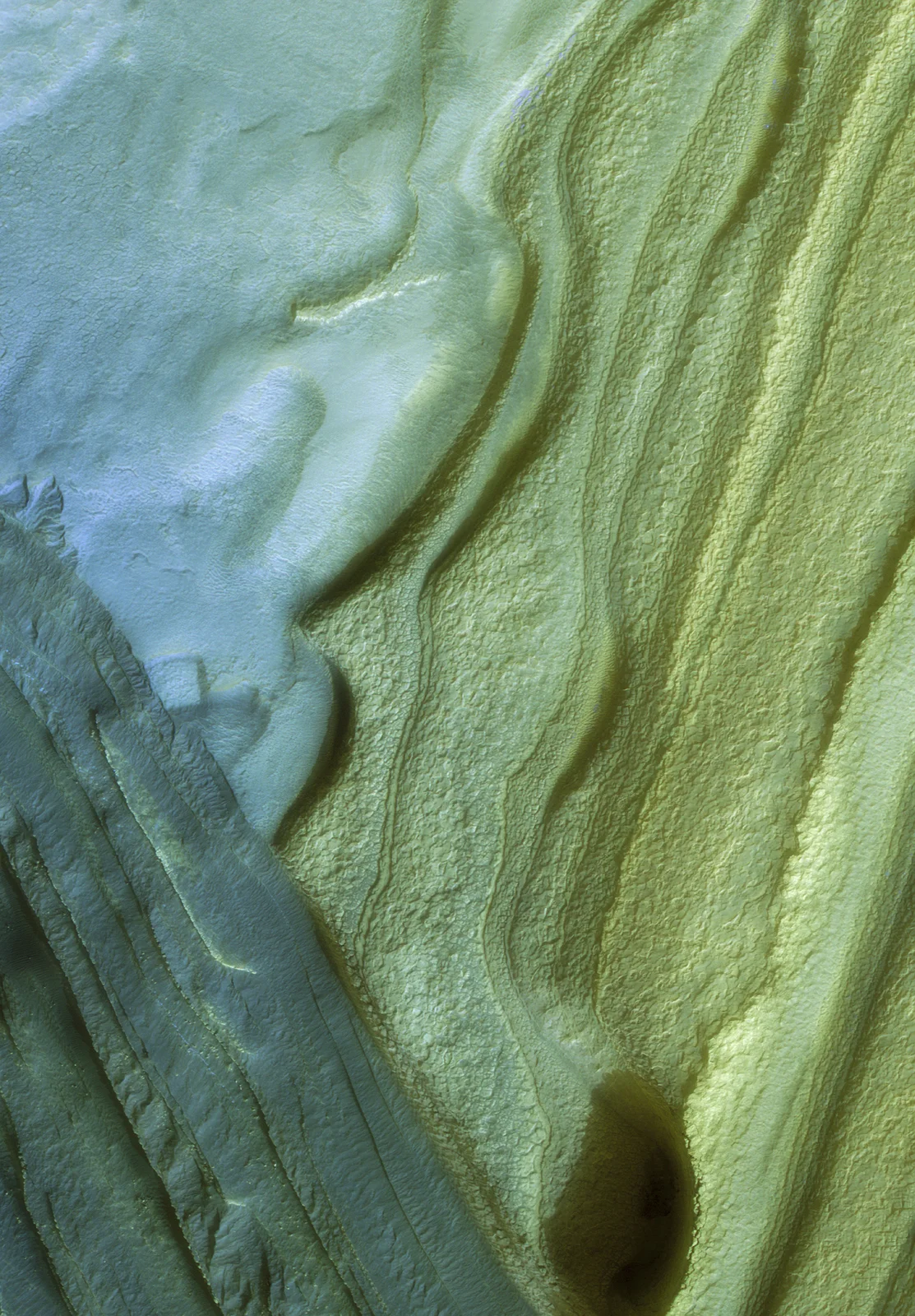 Polar Layers green v.jpg