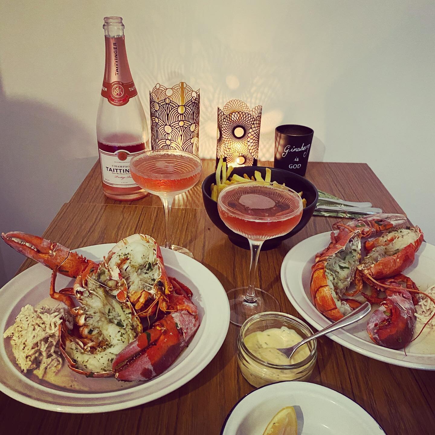 Valentines Lobster frites &amp; pink bubbles. Can&rsquo;t wait to go to an actual real restaurant, this&rsquo;l do for now. #valentines #lobster #eatathome