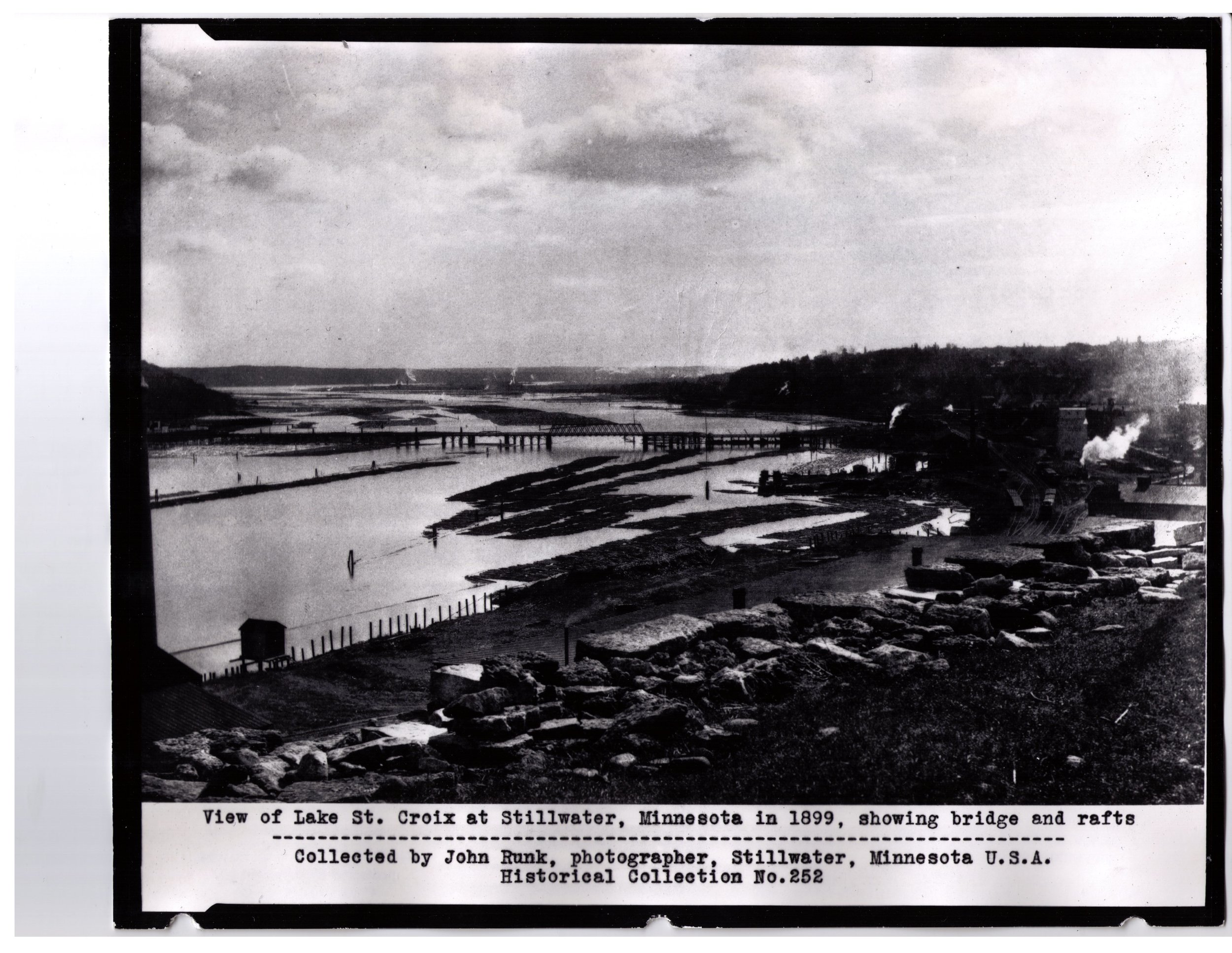 3-10 View of old bridge to South 1899 copy.jpg