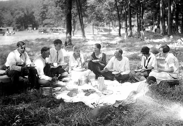 Left to right: Anton F. Richert, Christian D. Lewerer, John Runk, Unknown Person, Sophie (Riemenscheider)Lewerer, Unknown Person, Helen (Lewerer)Richert. Photo from Lewerer Family Collection, Allen Lewerer, also Minnesota Historical Society, John Runk Collection.