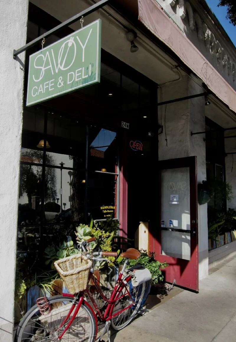 Plant-Friendly Hotspot: Savoy Cafe and Deli (Downtown)