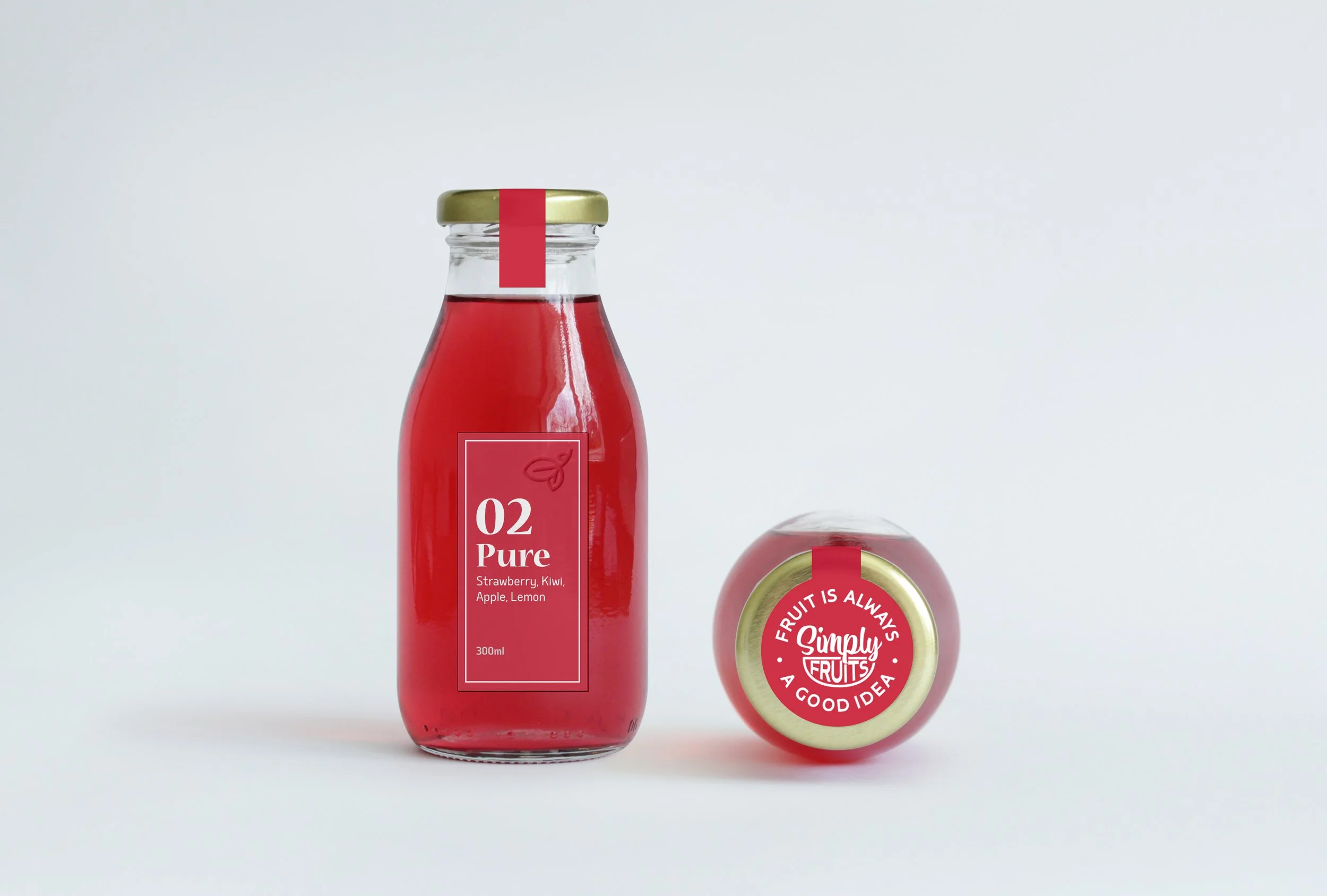 Juice Bottle Packaging MockUp.jpg