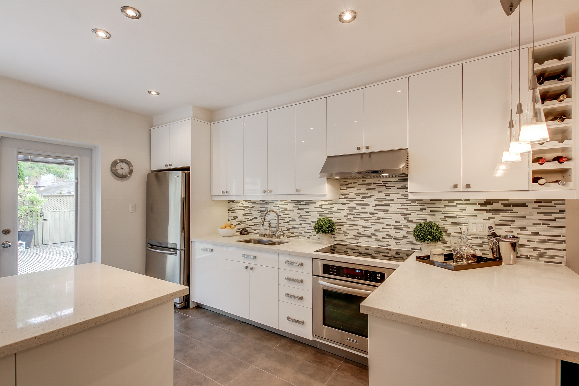 23_kitchen4.jpg