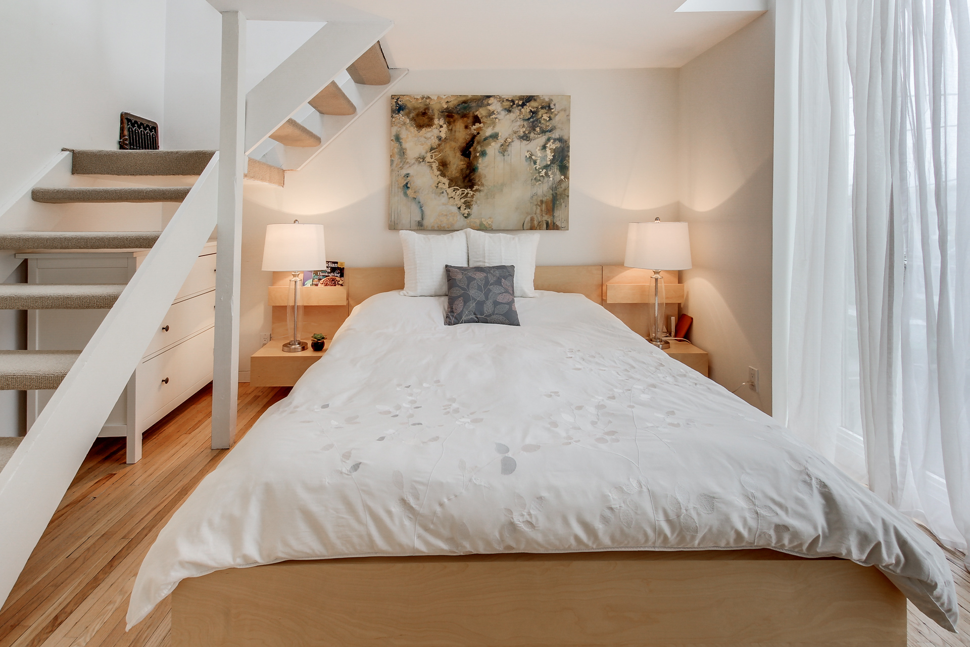 34_masterbedroom6.jpg