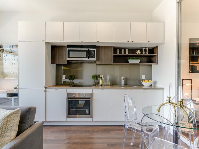 13_kitchen1.jpg