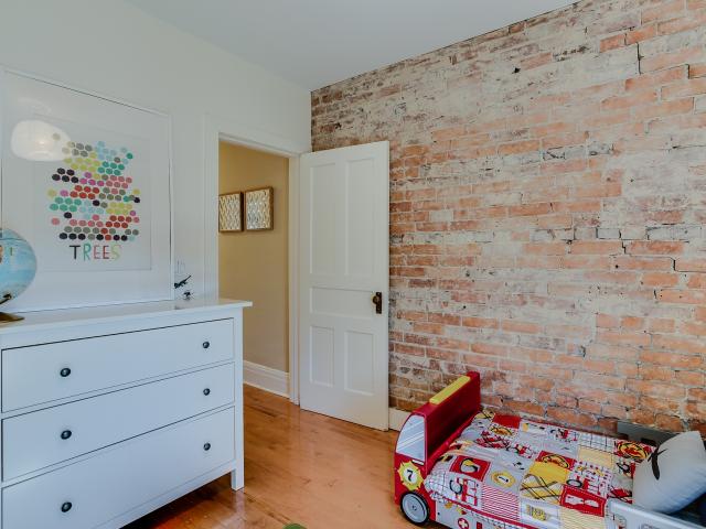 26_2ndbedroom2.jpg