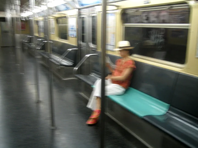 nycSubwaySeatReplace.jpg