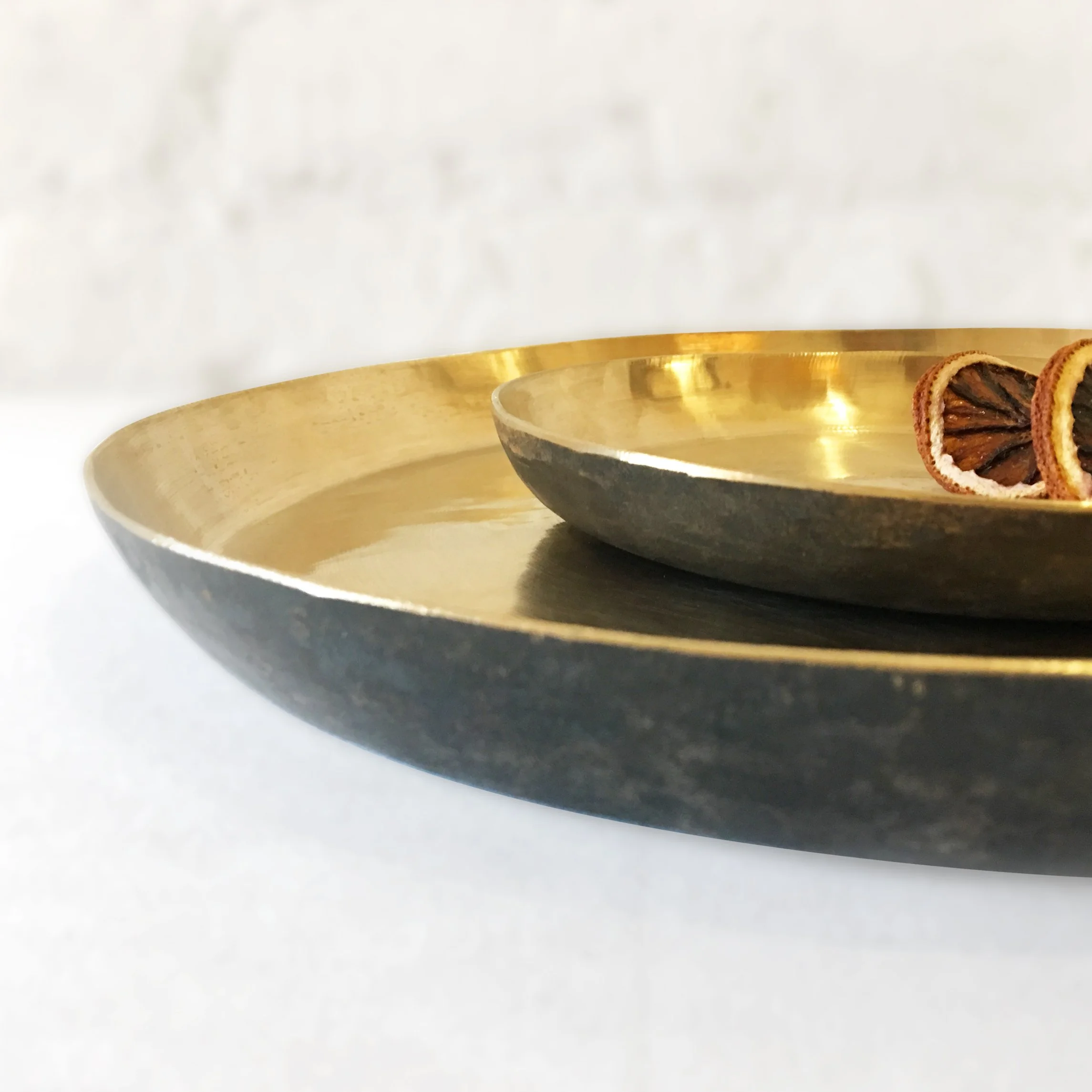 THIS_Platter_Bronze_prop2_Faire.jpg