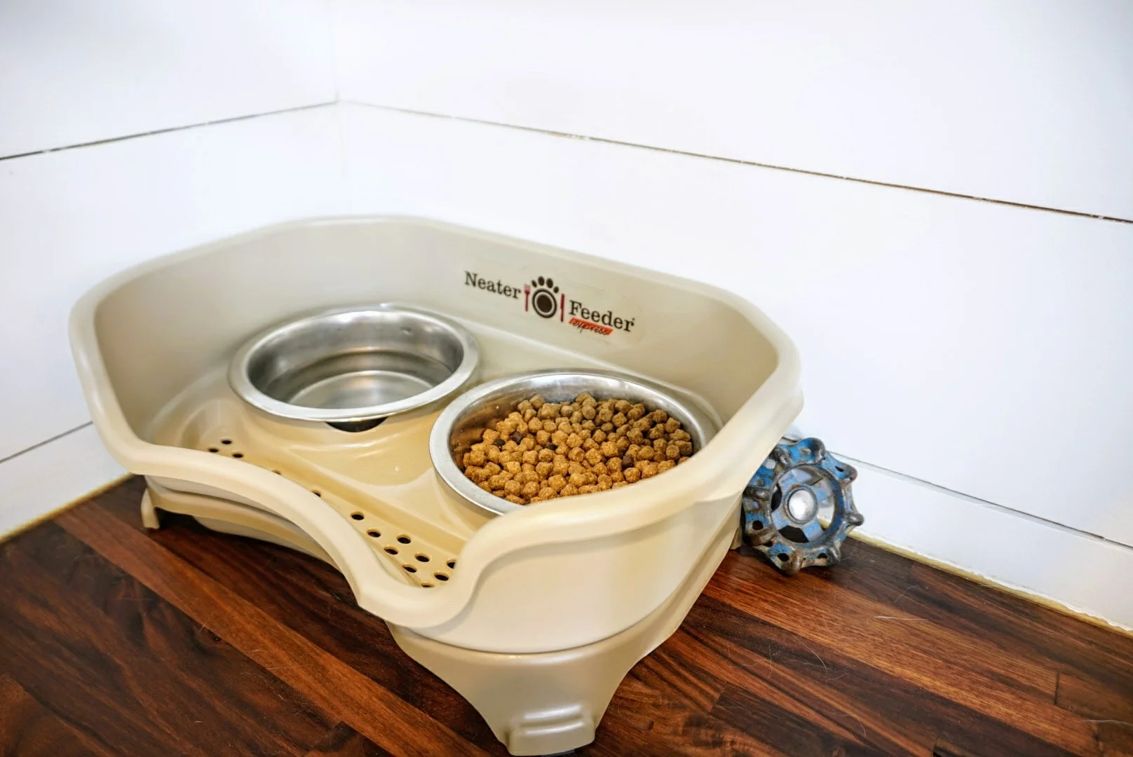 Product Review: Neater Feeder Pet Bowls