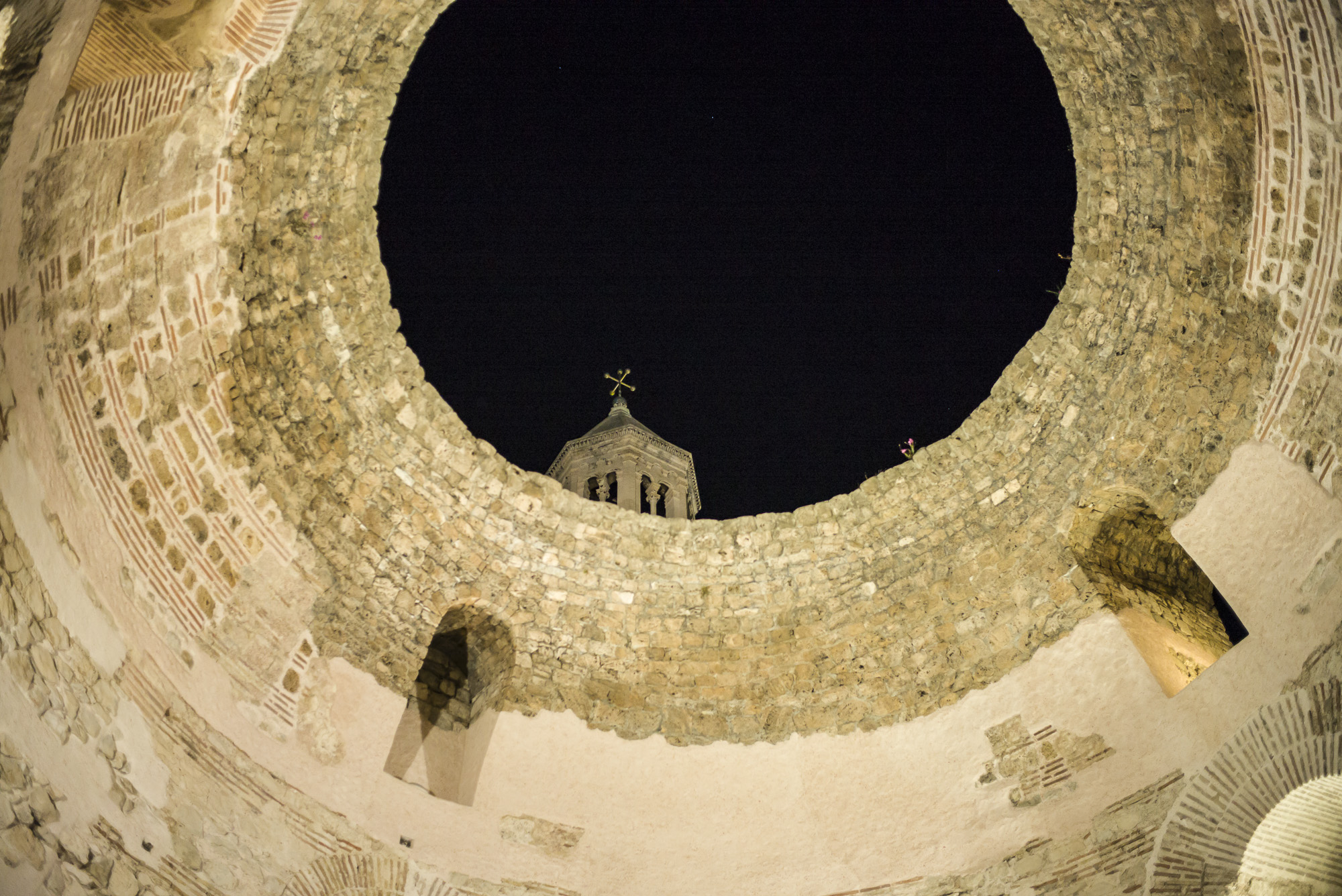 Up from the Rotunda of Diocletain