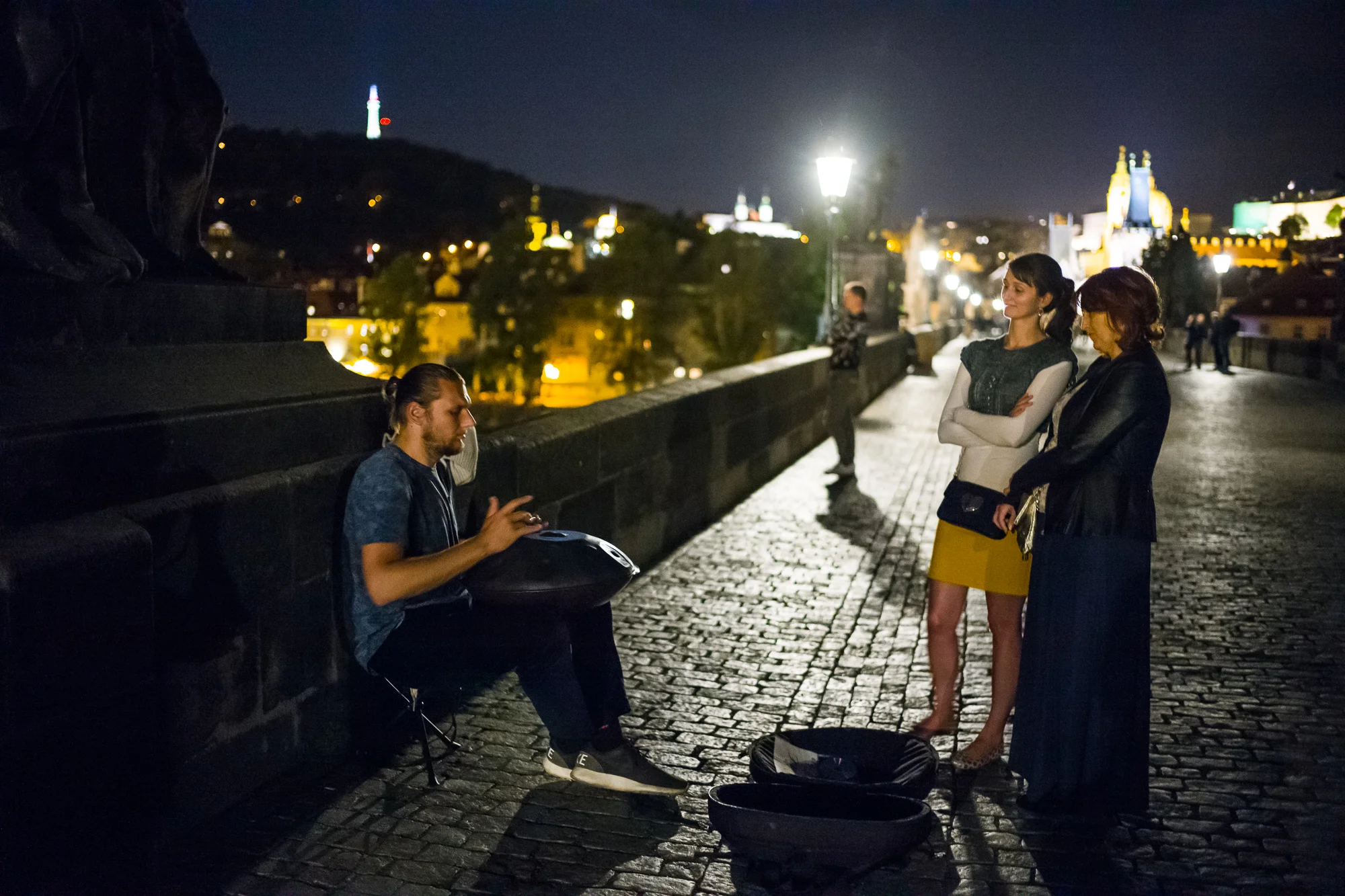 Enjoying music on the Charles Bridge