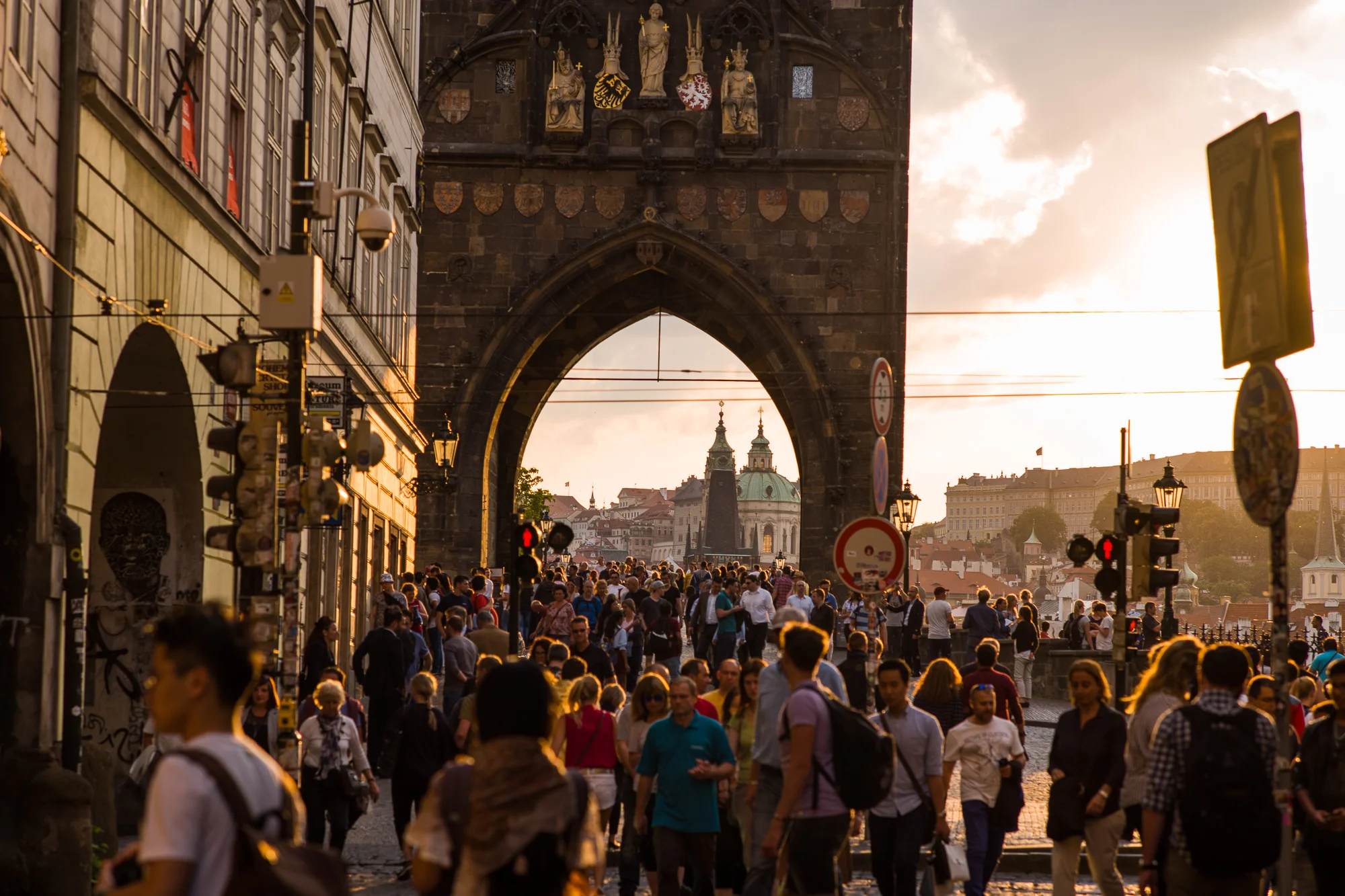 People on the Charles Bridge in the afternoon