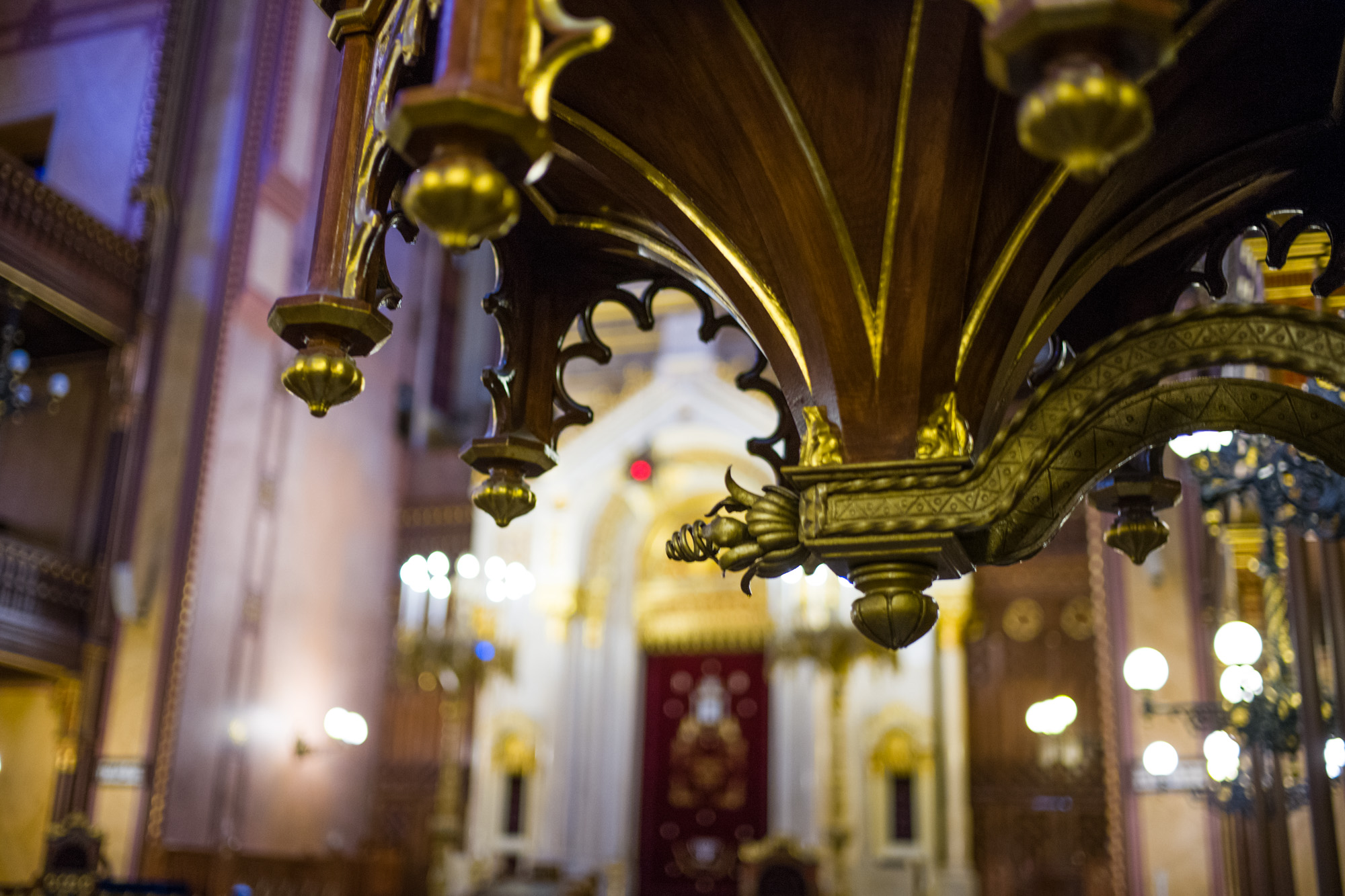 Fine Craftsmanship inside of Dohány Street Synagogue