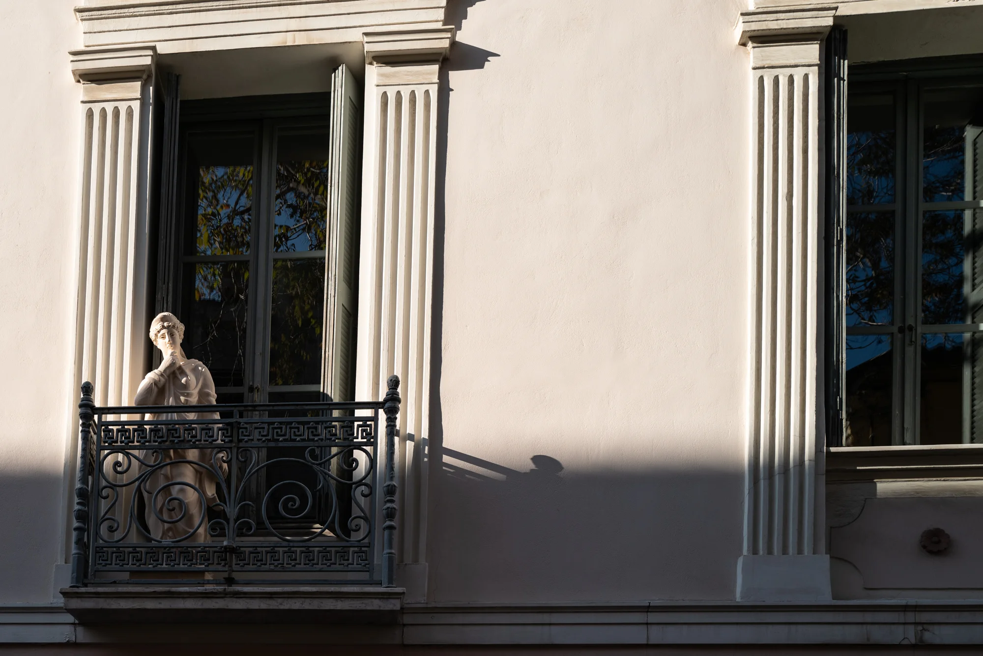 Statue in a window in Plaka