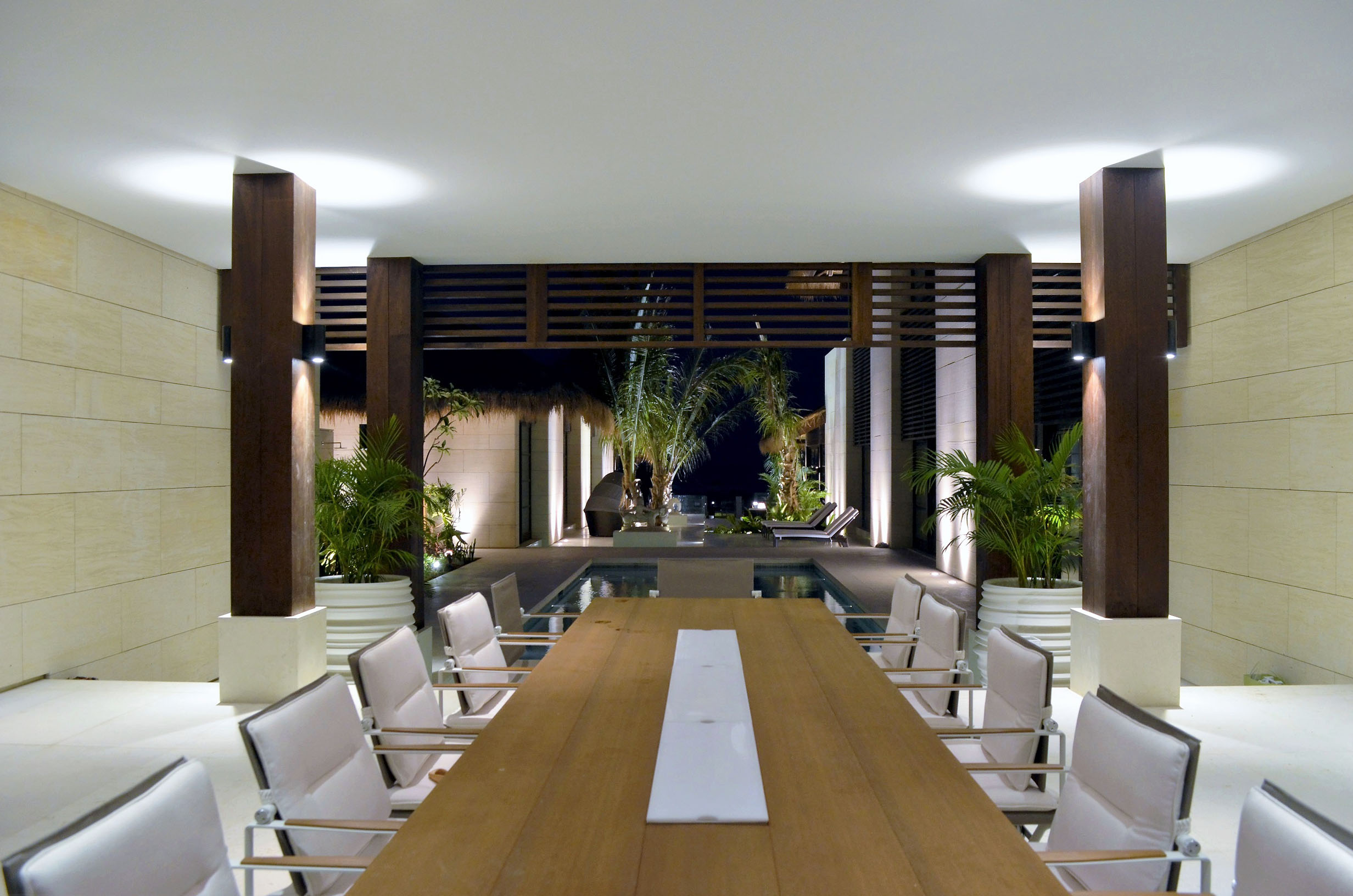  Basically, three materials were used: stone, marble and wood. Slightly honed  stone &nbsp;was used to finish the facades and some of the interiors.&nbsp; Marble &nbsp;(size 60×120 cm and 120×120 cm, with steel brushed finish) was used for most of th