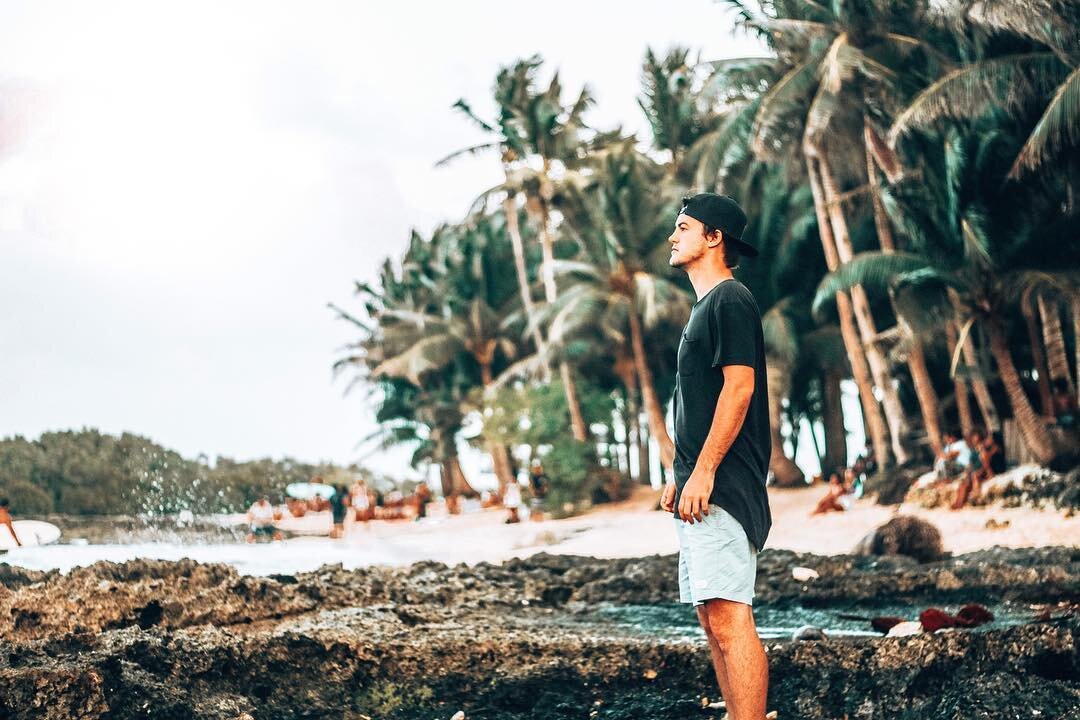 🇵🇭 Siargao, Philippines 🇵🇭🏝🥥 Heaven on Earth! Who want&rsquo;s to hangout in Siargao with me?! 🙋🏻&zwj;♂️🙋🏽&zwj;♀️😜
///
#siargao #siargaoisland #philippines #island #islandlife #tropical #travel #travelphotography #travelblogger #travelling