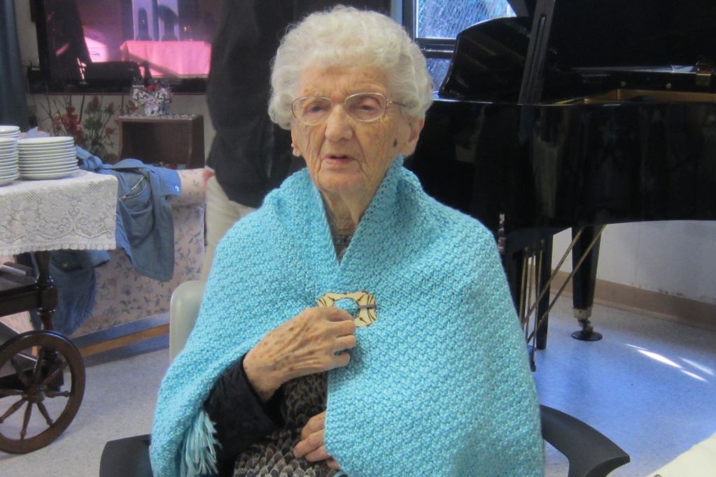 Violet Bardessono, lifetime resident of the Comox Valley, recently celebrated her 100th birthday with a party attended by CWL members, friends, and family!