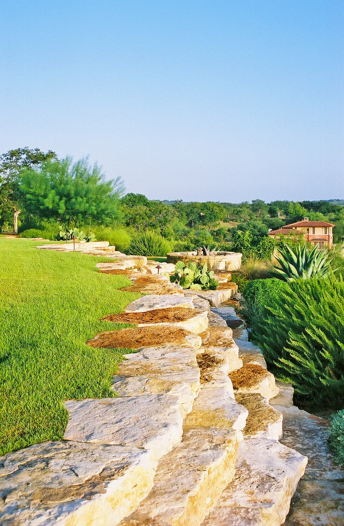 Boulders_002.jpg