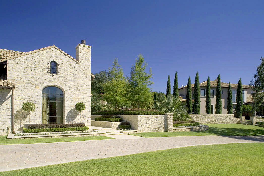Foothills Residence