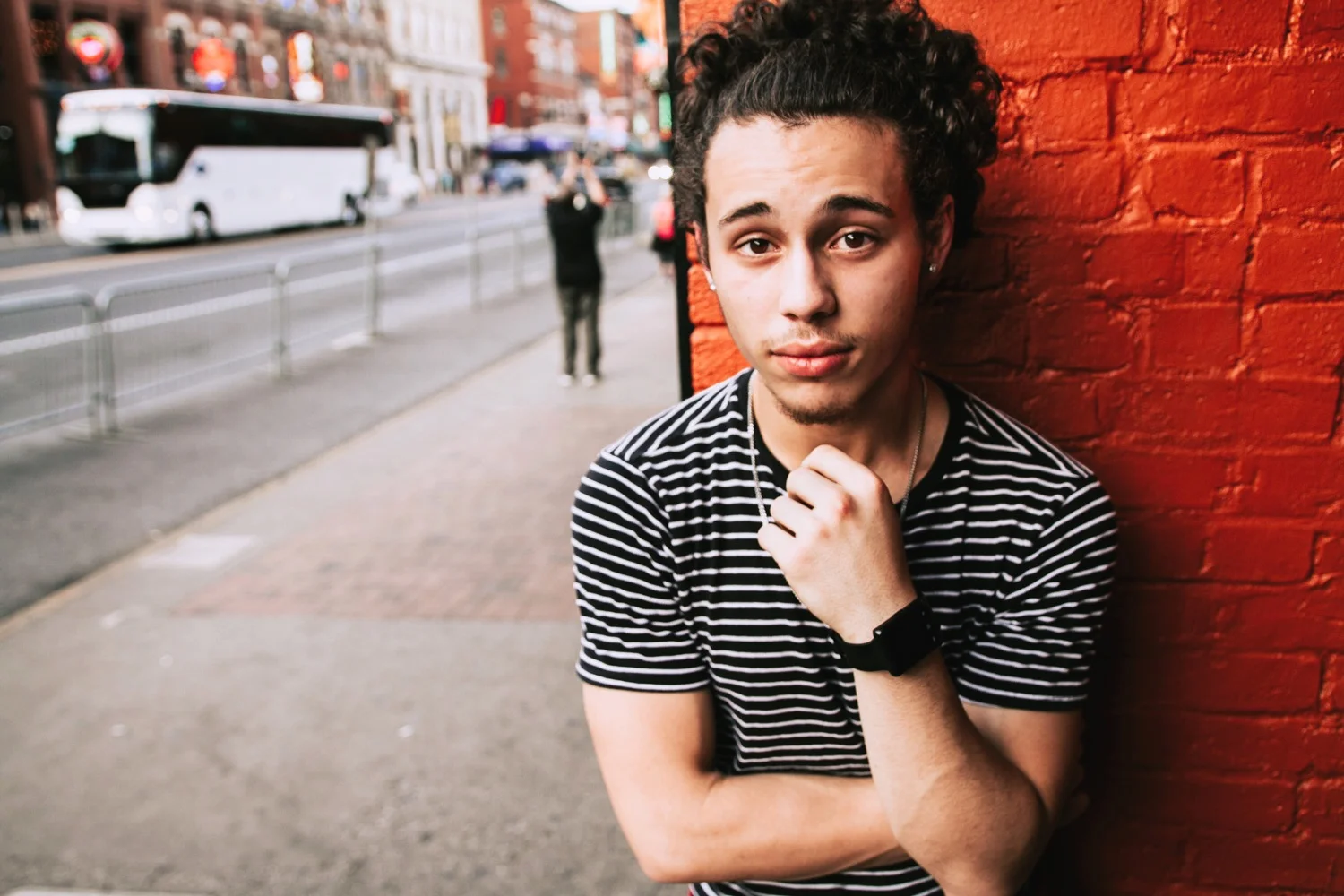 great-male-senior-portraits-downtown-nashville