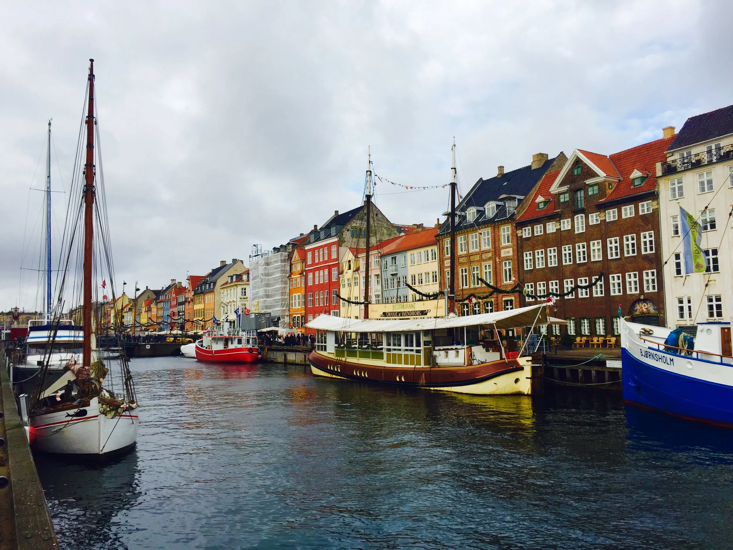NYHAVN, a 17th-century waterfront canal 