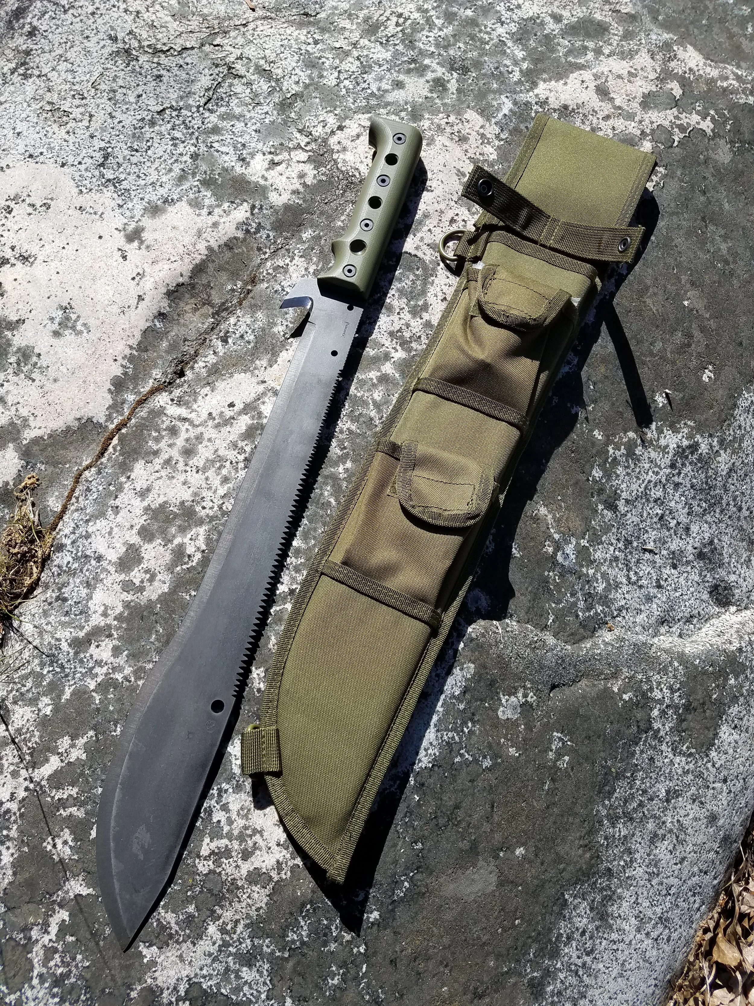11 SM18B and Sheath.jpg