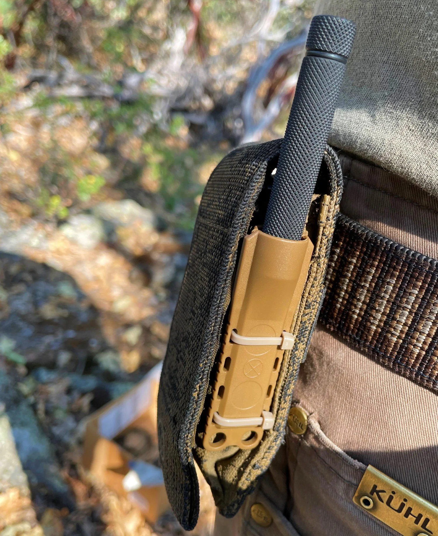 firefly sheath on belt.jpg