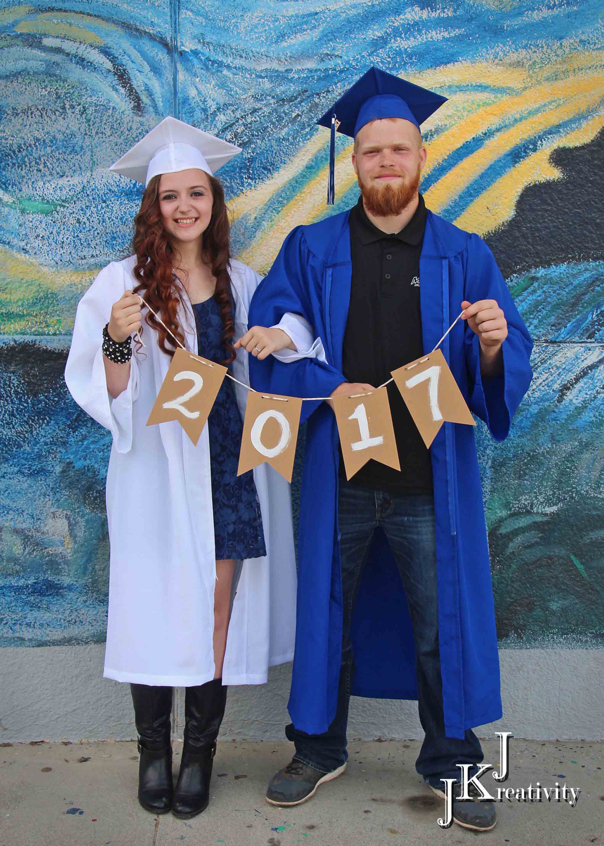 Want to schedule your Cap & Gown Session with a friend? ...check out our 30 minute Cap & Gown Doubles Session $25 per person if paid separate, $40 if paid together Each graduate will receive: access to an online gallery of your photo proofs, 10 gallery proofs with simple edits (cropping & color correction), 3 free digital downloads of your choice Click here to schedule