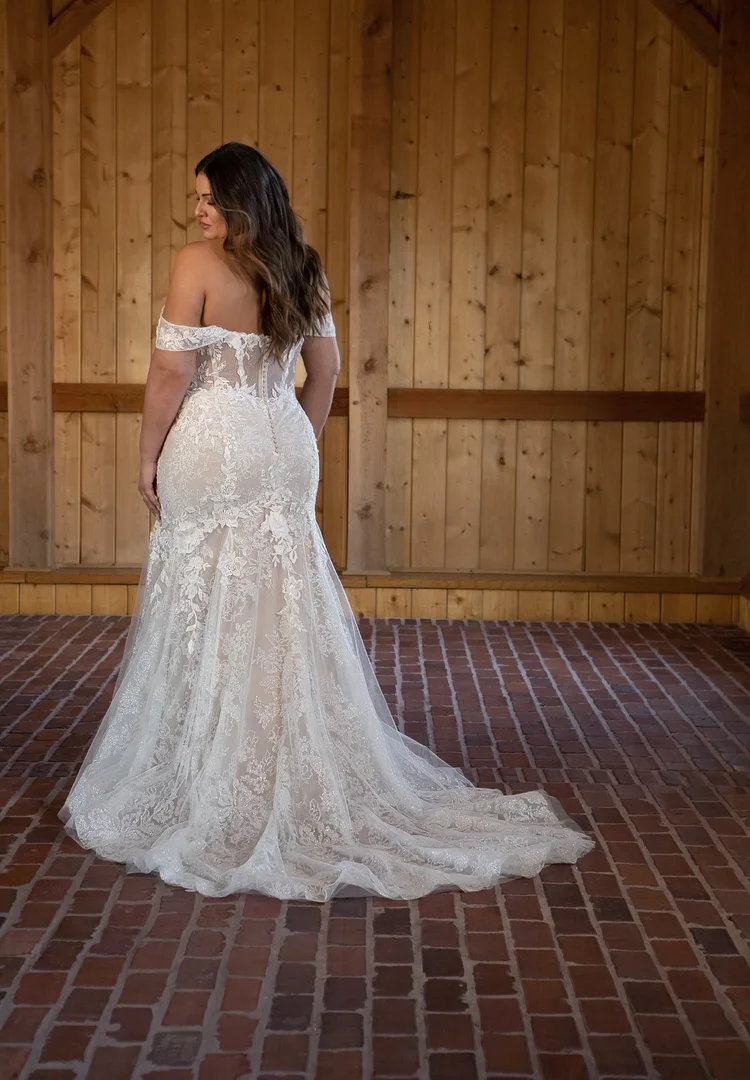 plus size wedding dresses niagara falls Plus Size Lace Wedding Dress Enn – Olivia Bottega