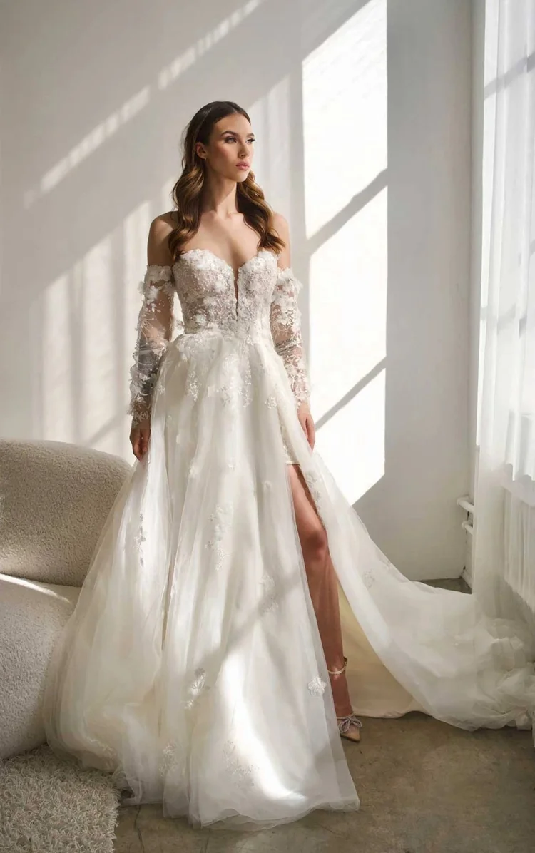 1599 by Martina Liana Bateau Bridal Boutique | Anchorage, Alaska 1599 by Martina Liana Bateau Bridal Boutique | Anchorage, Alaska