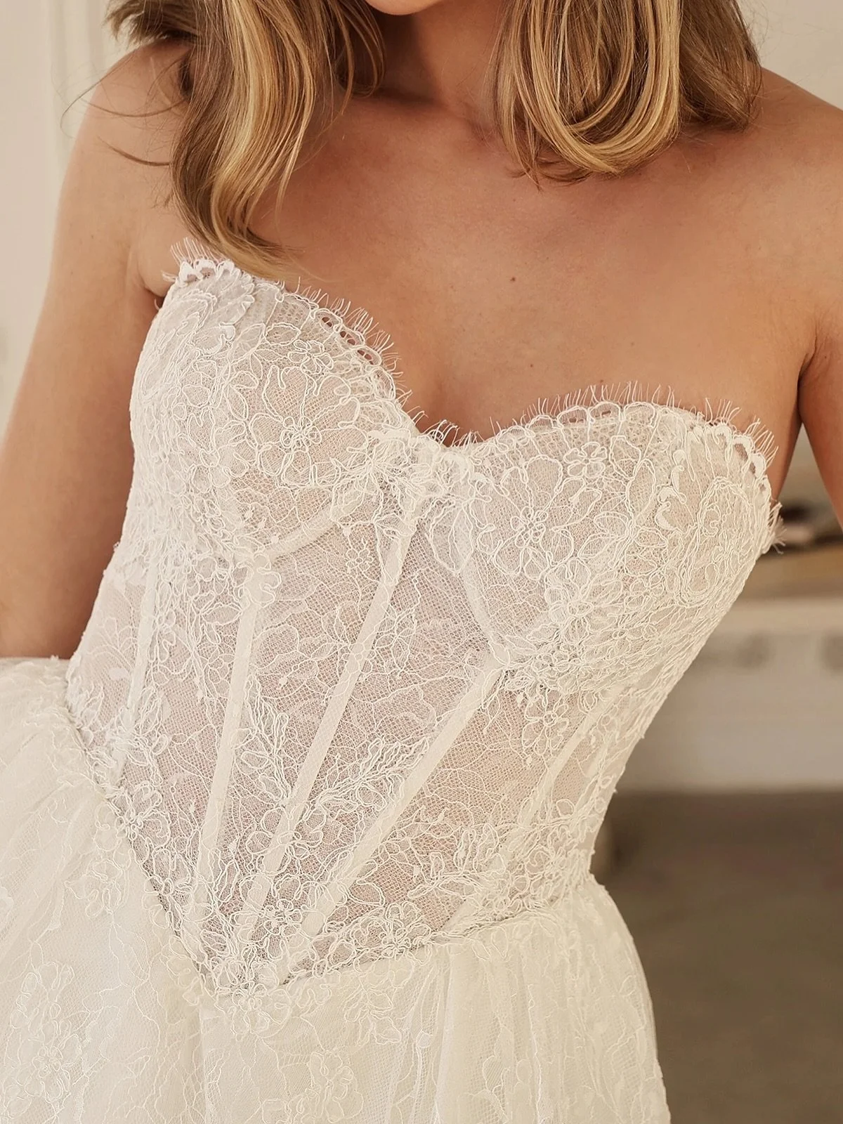 Getting married in 2026? 👰&zwj;♀️ It&rsquo;s officially time to start the search for the one (your gown, that is)! ✨ Most dresses take 4&ndash;5 months to arrive, plus time for alterations &mdash; so don&rsquo;t wait to say yes to your dream look.

