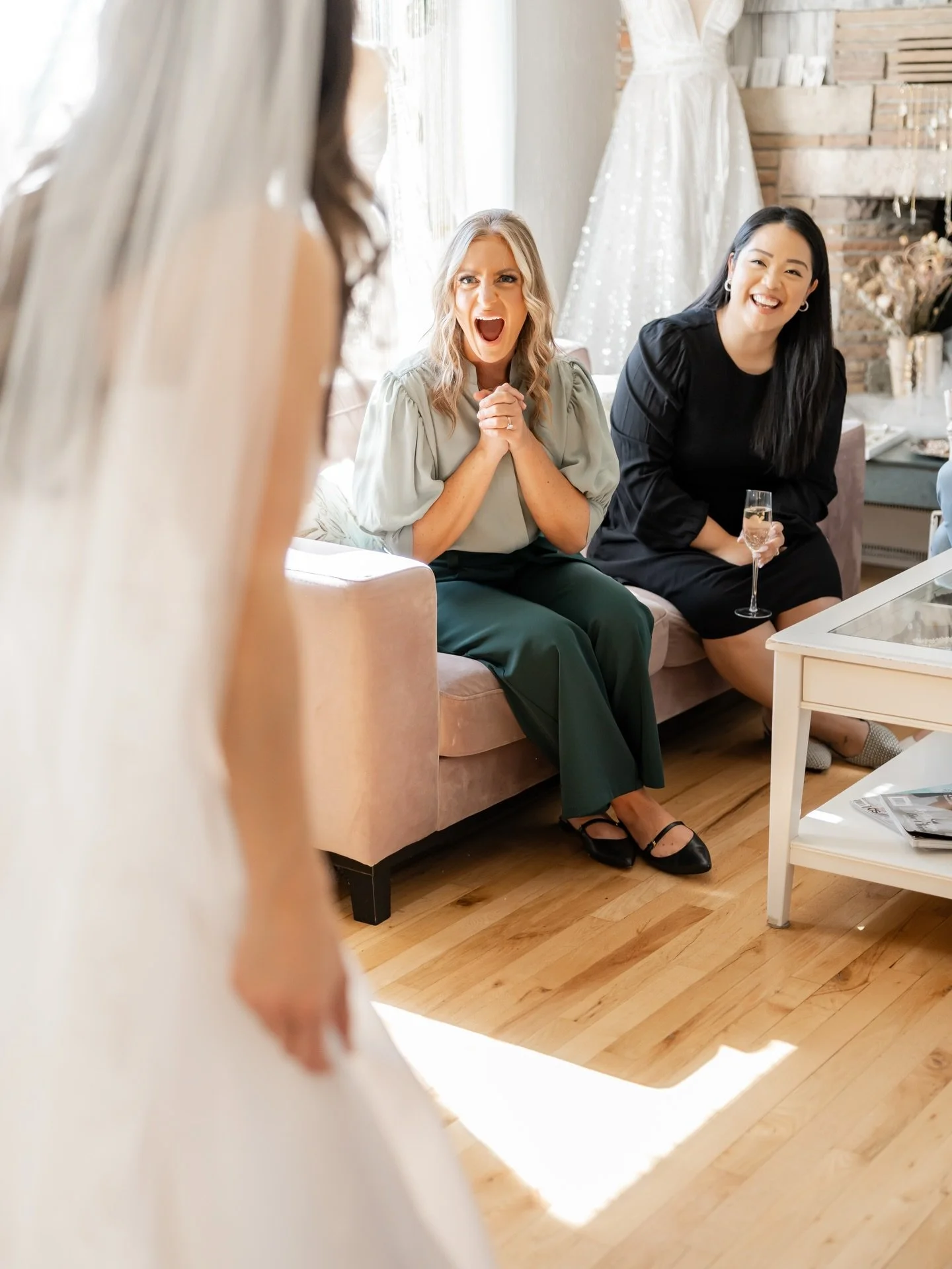 This one is for the besties - the ones who hype you up, fluff your train, and keep the champagne glasses full 🍾

📸 @lenaleephotography 

#alaskabridalshop #alaskabride #alaskawedding #bridalparty