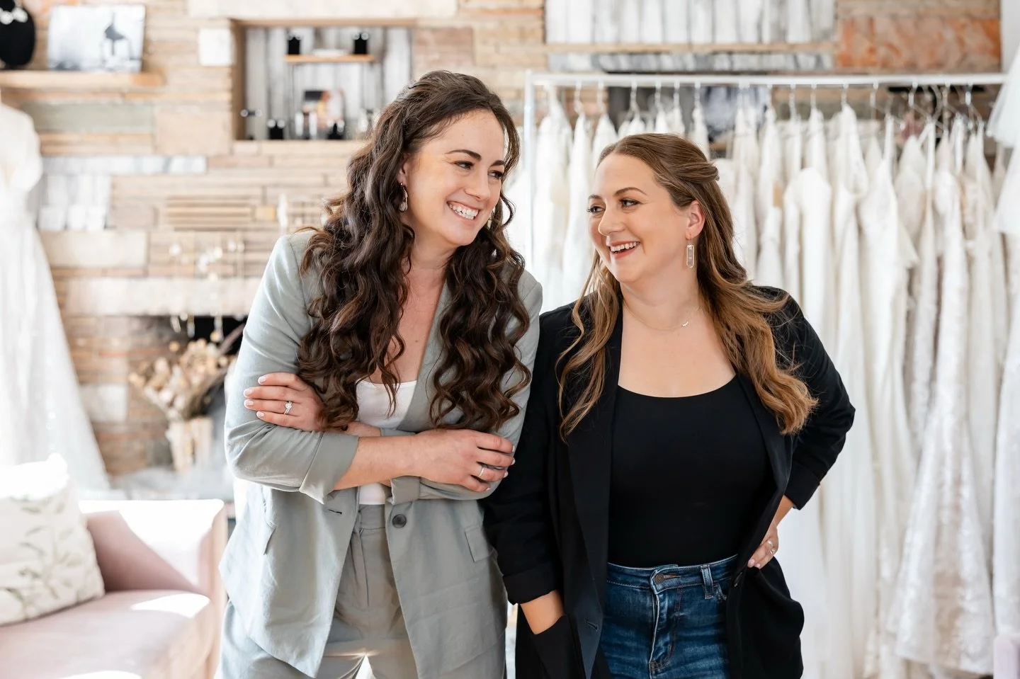 Meet the heart behind Bateau ✨ Our team is here to make your bridal experience feel effortless, personal, and unforgettable.

Photographer: @lenaleephotography 

#alaskabridalshop #alaskabride #alaskawedding #weddingplanning #shopsmall