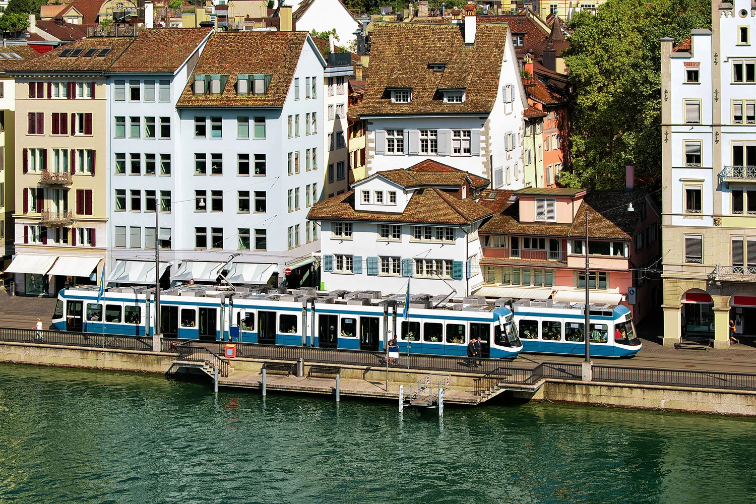 Zurich pickup area SWISS DAY TOURS