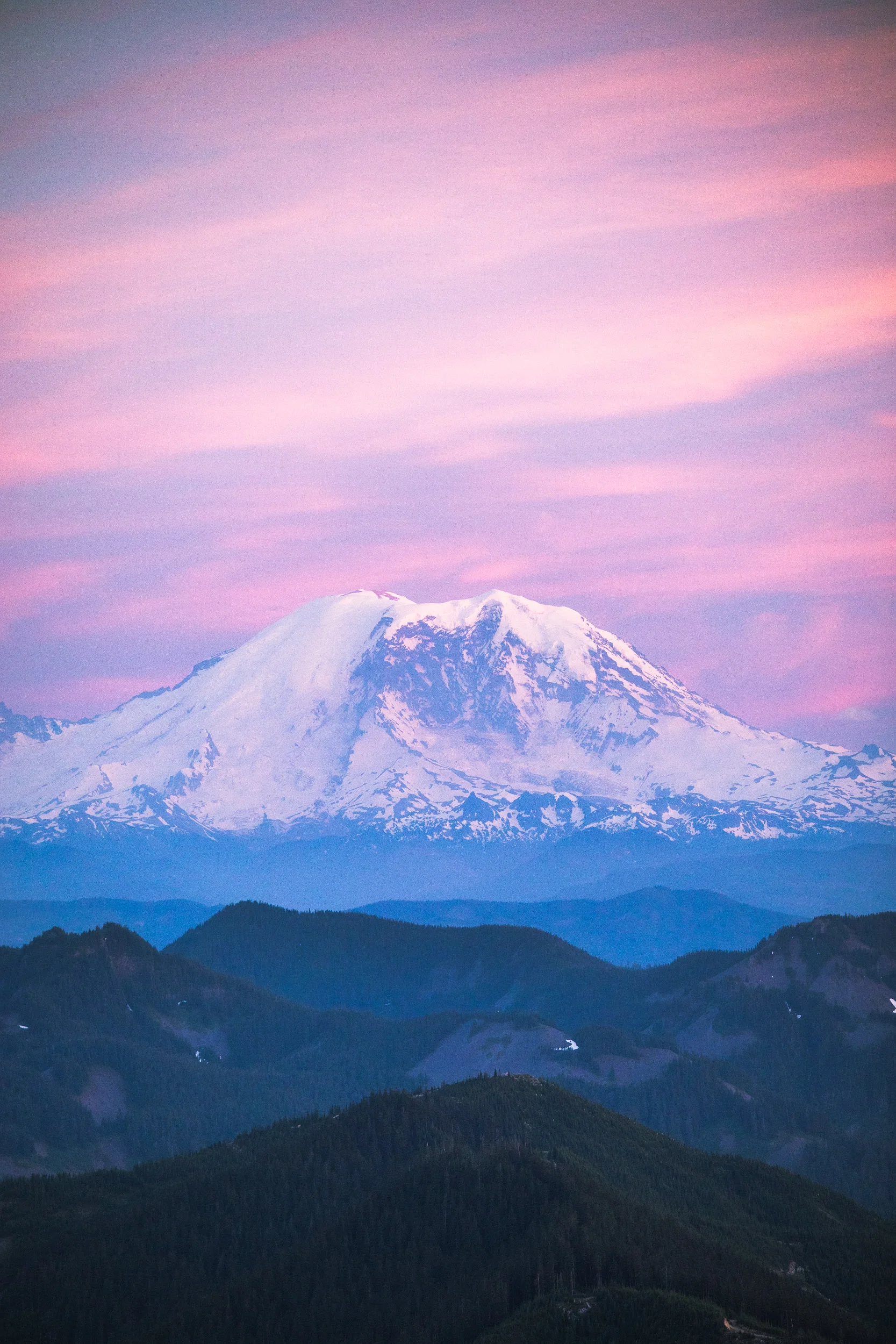 Mt Rainier sunset as seen from Mt Bandera by Michael Matti.jpg