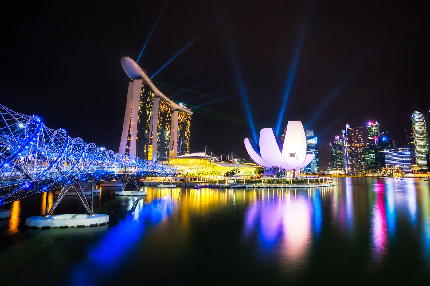 Light Show in Singapore by Michael Matti.jpg