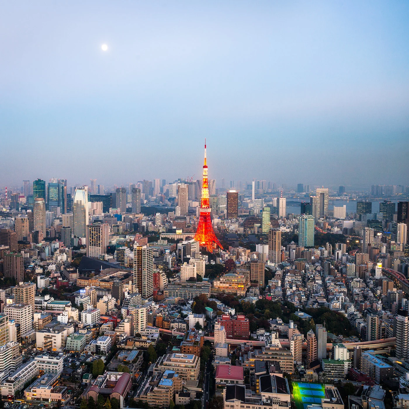 Tokyo Tower as seen from Mori Tower by Michael Matti.jpg