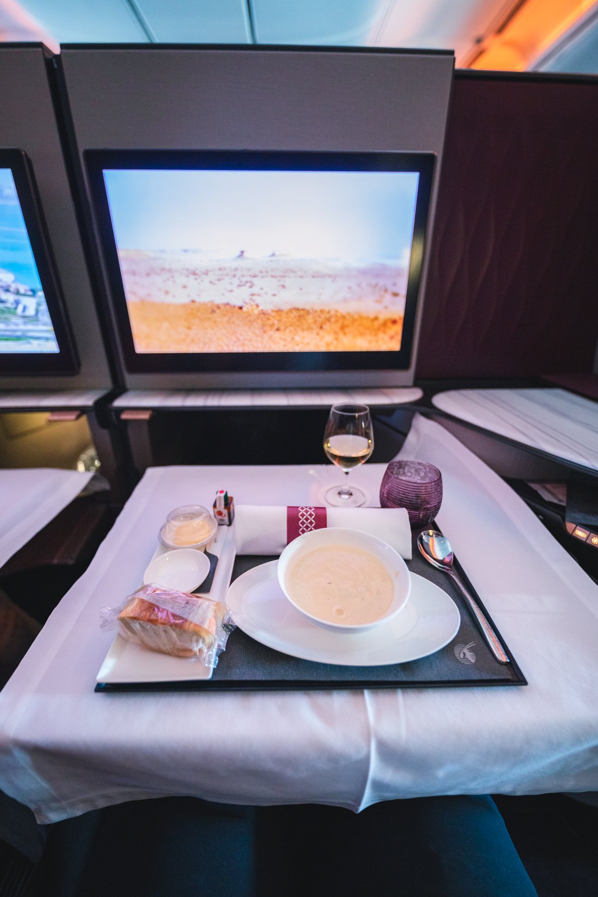 Qatar Airlines Q Suite by Michael Matti-6.jpg