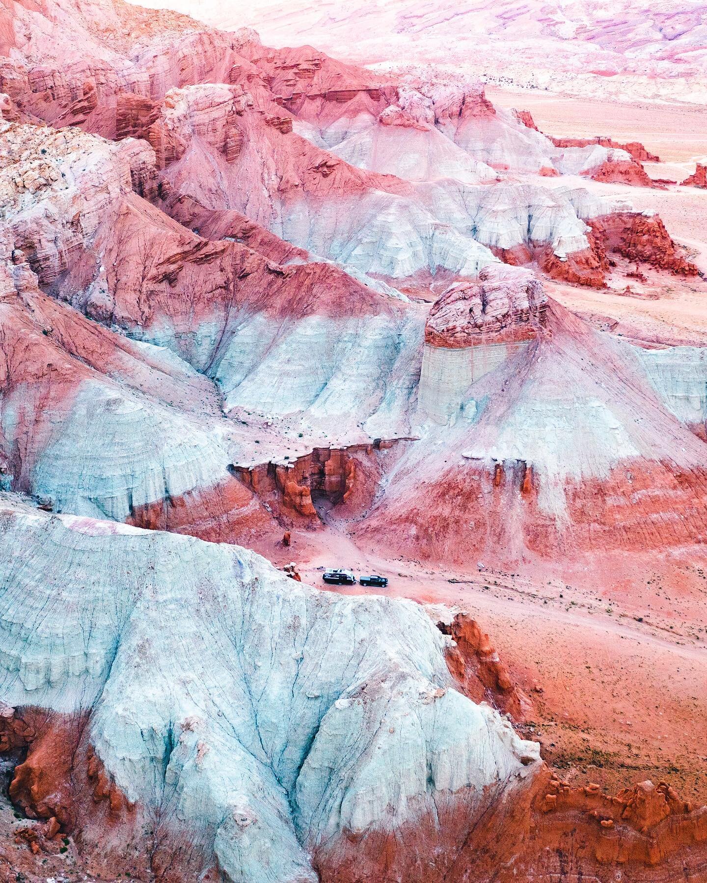 Tucked away in the hills of Utah&hellip; this was the perfect spot to hide from the wind.

Spots like this have me so thankful for the technology we have these days. I found this spot looking at the satellite view on google maps, something that simpl