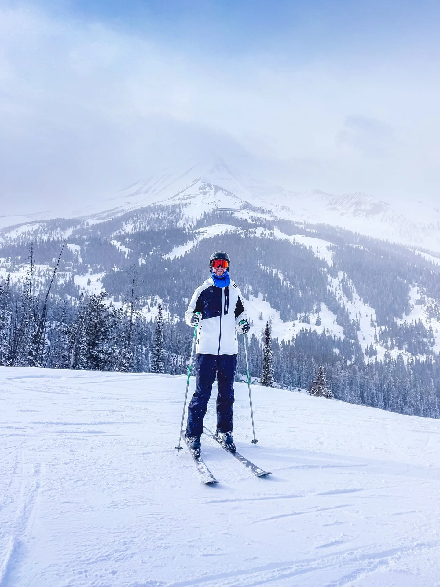 Highlights from a winter escape to Montana ❄️⛷️

Snowmobiling through Yellowstone. Skiing at Big Sky. Dinner in a cozy yurt on a mountain.

This was definitely one of those weekends that reminds you how good it feels to get outside and explore somewh