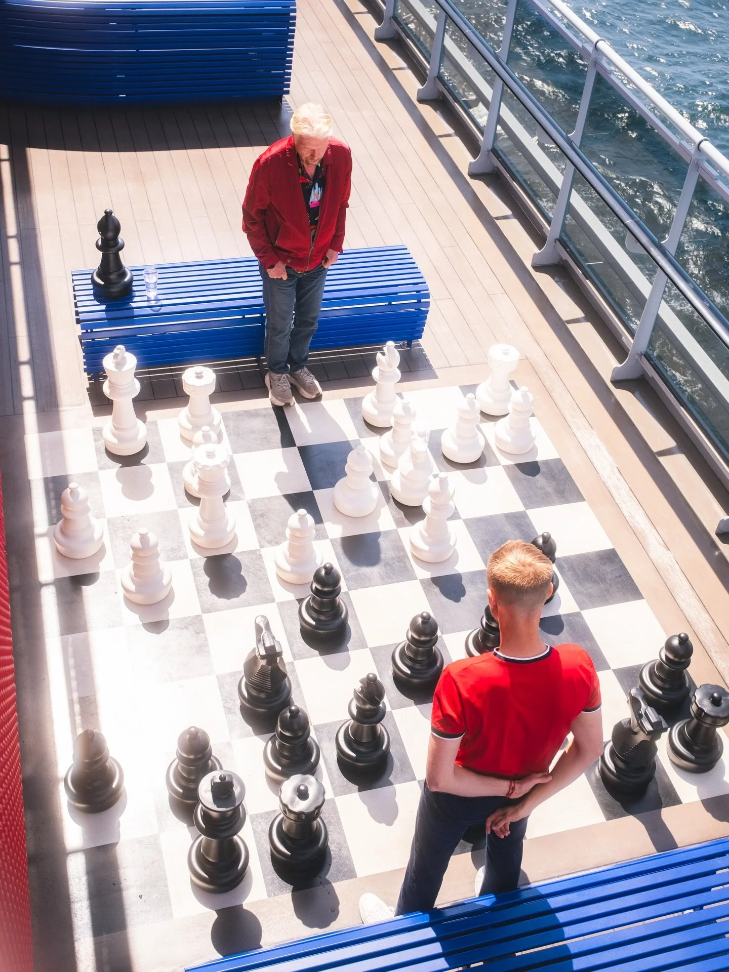 Chess with a view♟️🚢

Just one of many fun moments on @virginvoyages&rsquo; MerMaiden voyage to Alaska.

📷 @monascherie