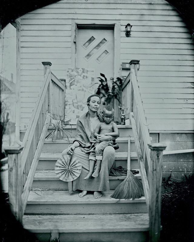 Yesterday was my first full Friday of porch portraits and it was such a good day driving all around the city making them ❤️ This one of @noble__g and her bb is one of my favorites. #portraitsfromthepandemic #tintype